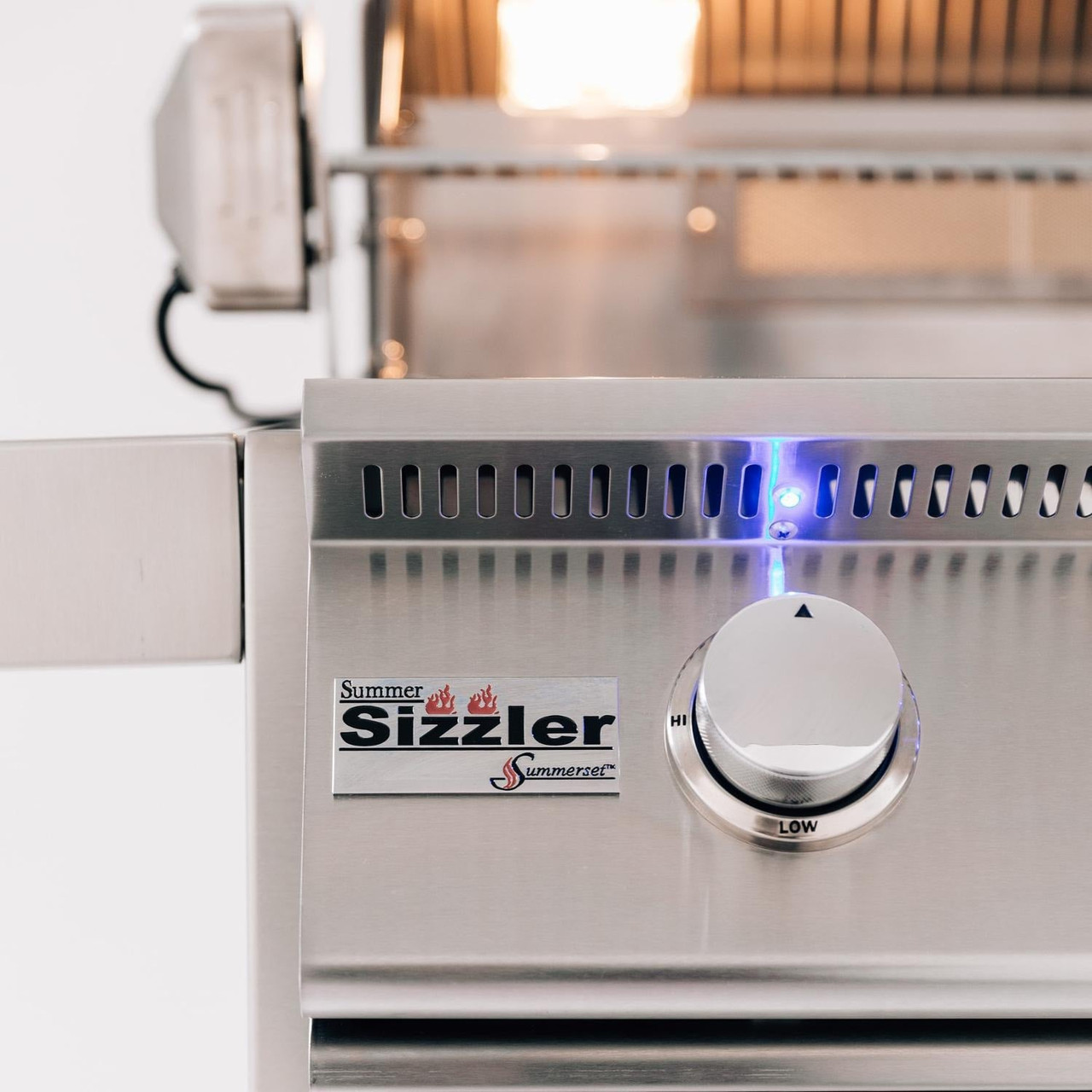 Summerset Sizzler Pro - 40-Inch 5-Burner Built-In Grill with Rear Infrared Burner - Natural Gas - SIZPRO40-NG
