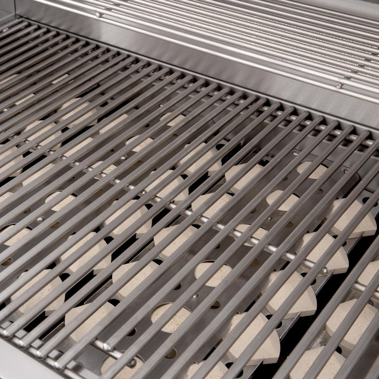 Summerset Sizzler - 26-Inch 3-Burner Built-In Grill - Natural Gas - SIZ26-NG