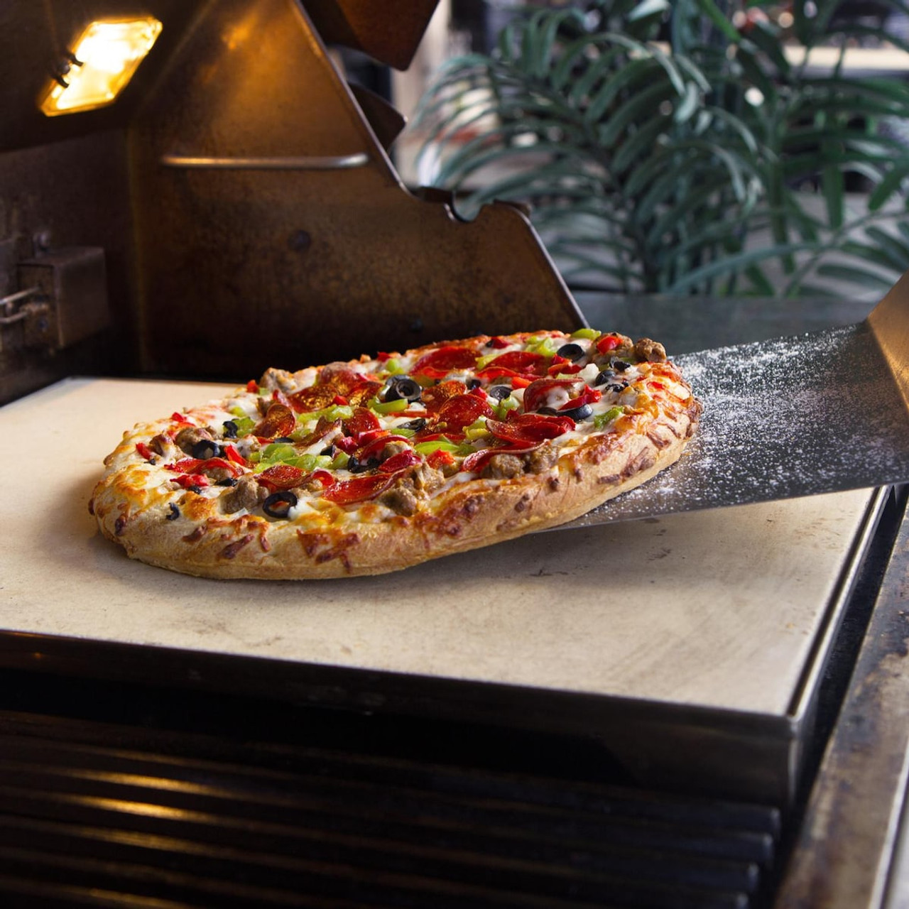 Blaze 14 3/4 Inch Ceramic Pizza Stone With Stainless Steel Tray - BLZ-PZST