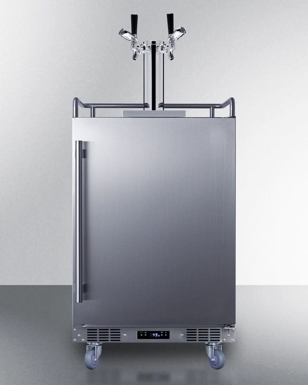 Summit - 24" Wide Built-In Outdoor Commercial Beer Kegerator - BC74OSCOMTWIN