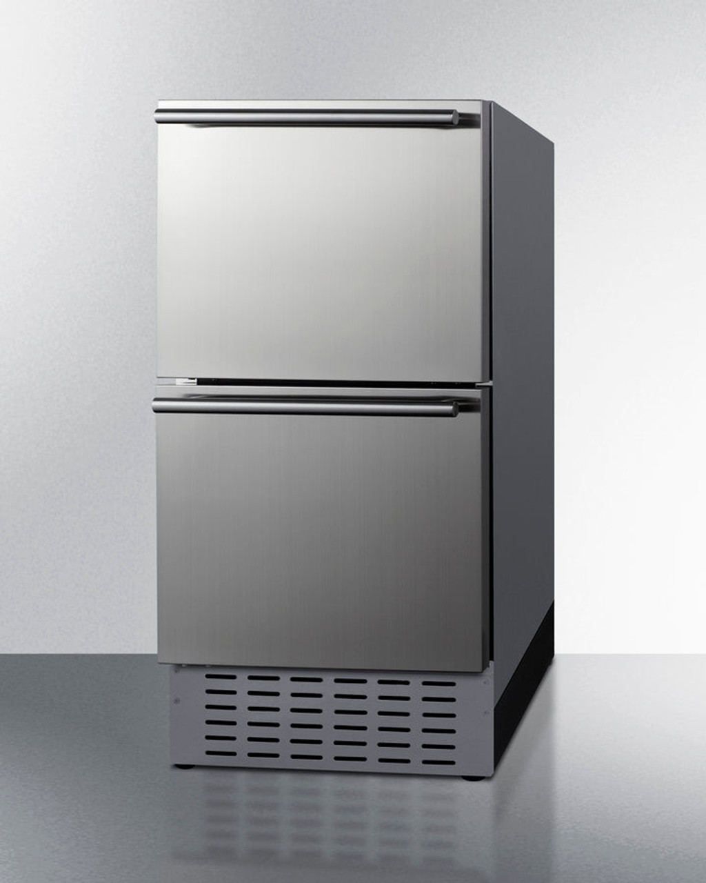 Summit 18-Inch Outdoor Drawer Refrigerator with High Handle - ADRD18H34
