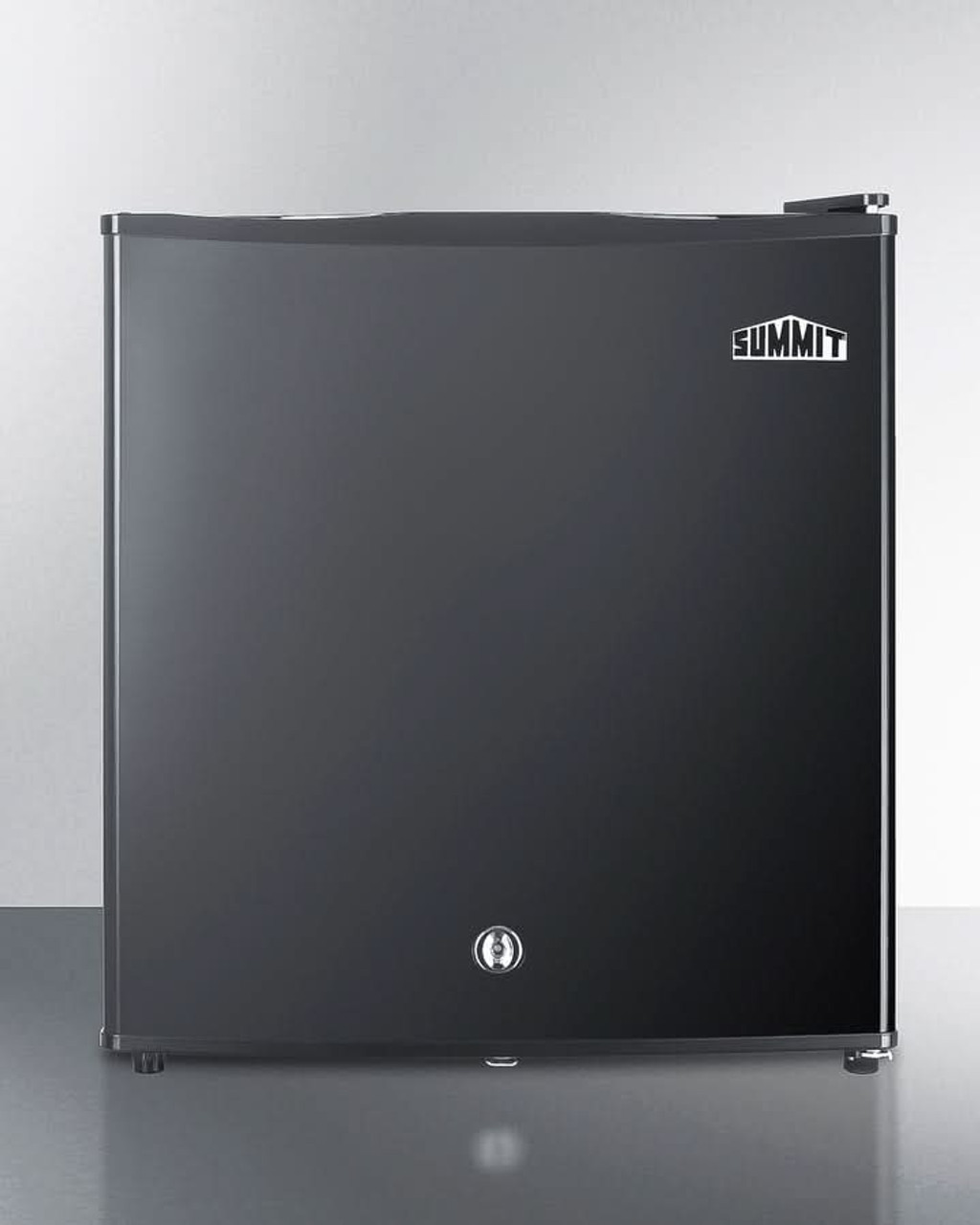 Summit - Compact Minibar 18” Wide Black - MB41B