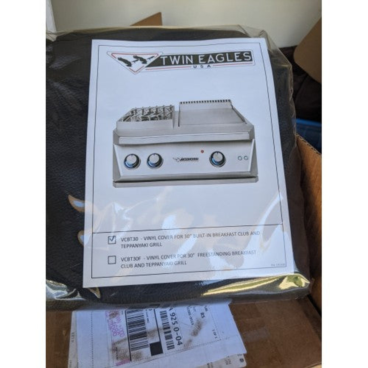 Twin Eagles TEBC30-CL Liquid Propane Gas with Cover and Double Side Burner - PCKG1-TEBC30-CL