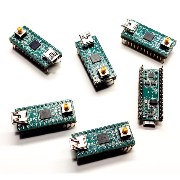 PIC28 Breadboard Adapter - PIC installed