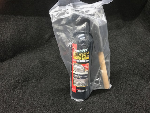 Bumper & Trim Cleaner & Reconditioner