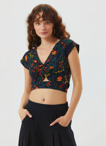 Black Bohemian Crop Blouse with V-Neck and Tie Waist