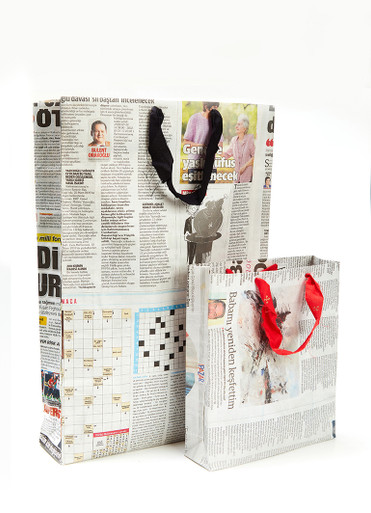 Newspaper bag – Karavaneco