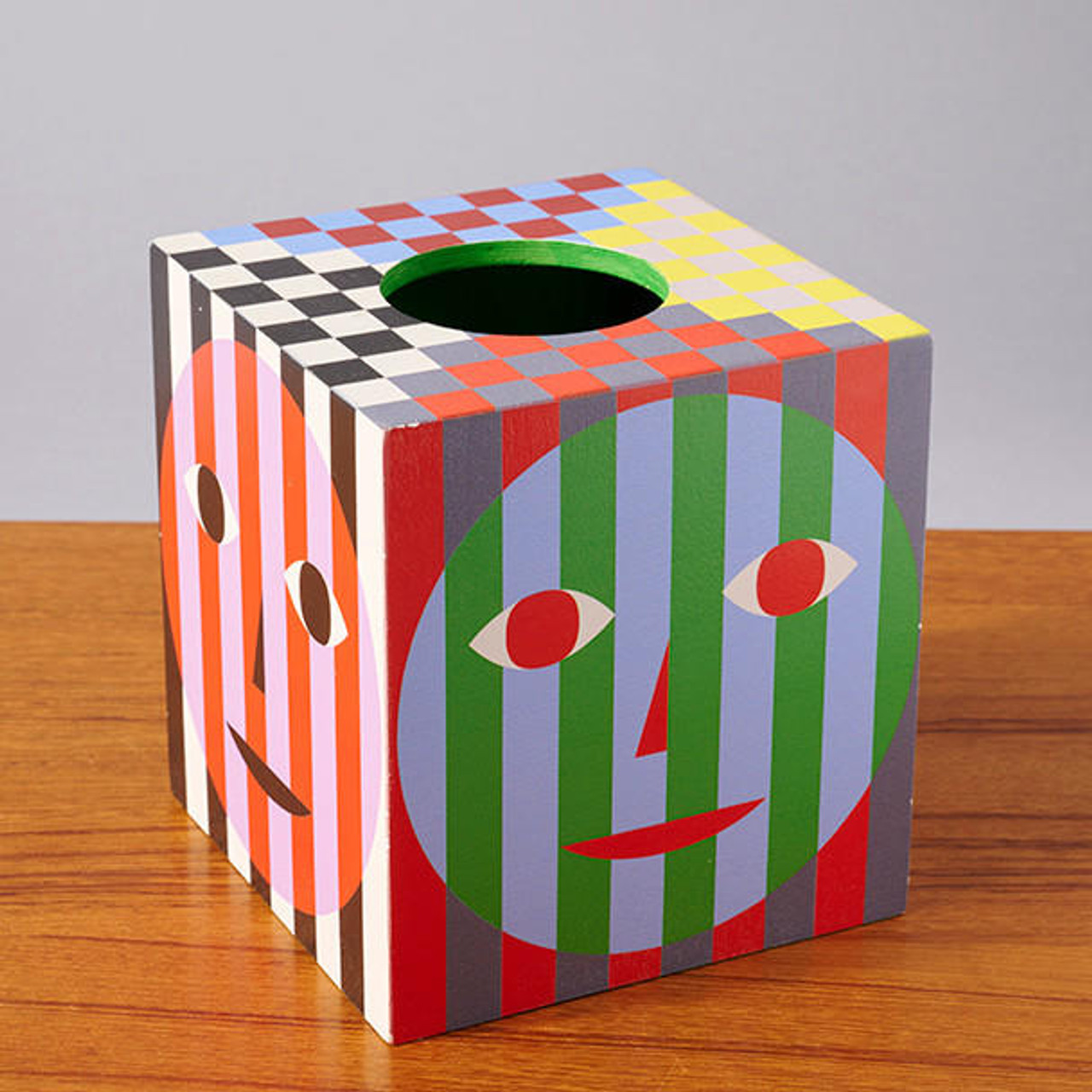 Areaware – Everybody Tissue Box designed by Dusen Dusen