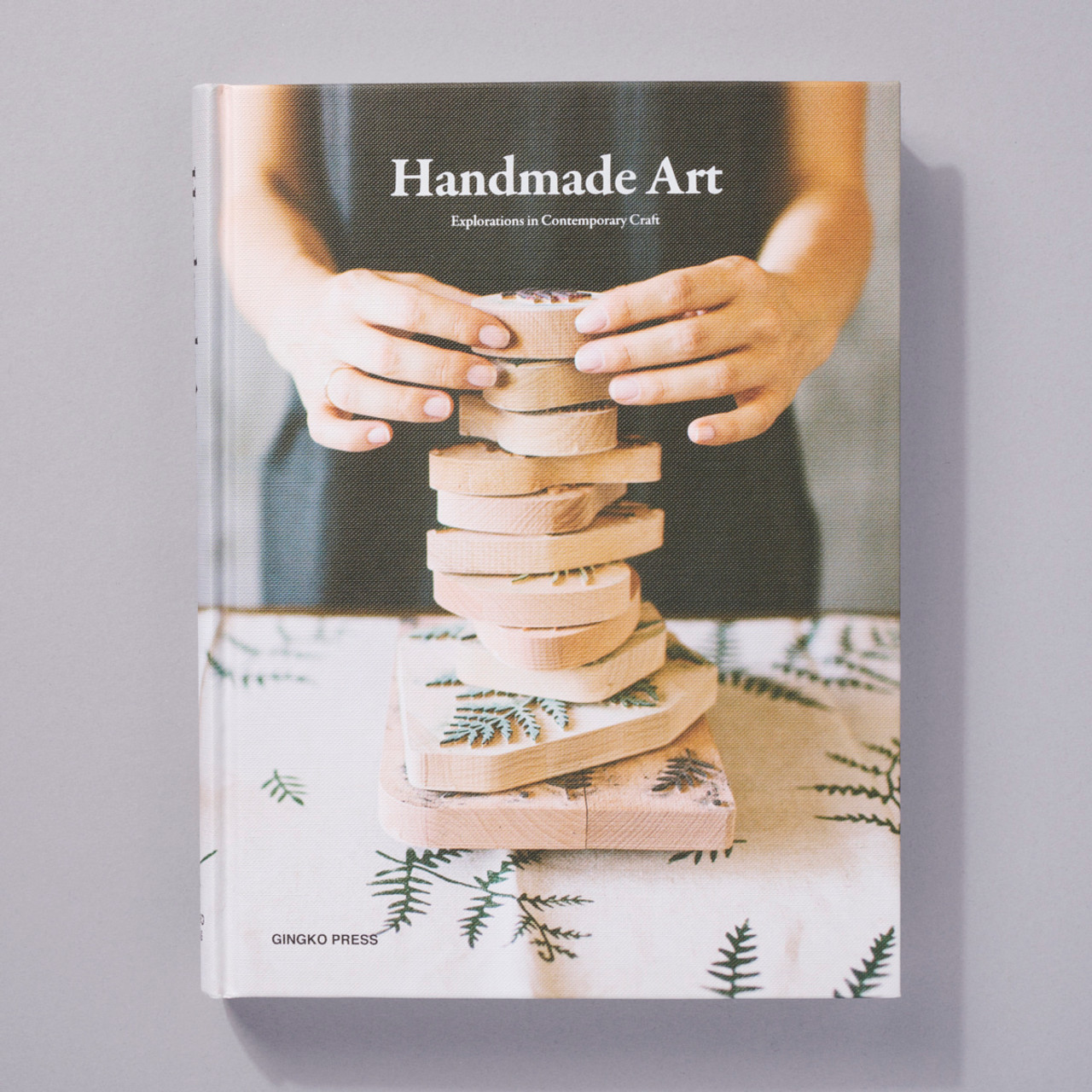 The Art & Craft of Handmade Paper [Book]