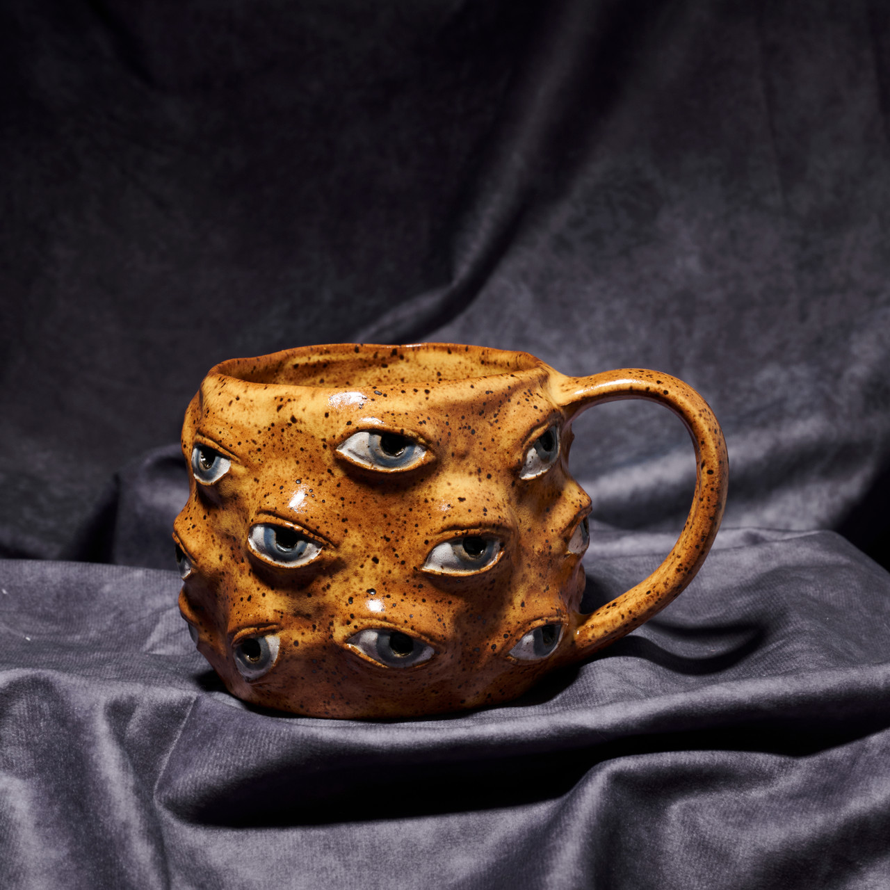 Crooked Eye Q Nashville皿 Eyeball Mug by Crooked Curiosities - Philadelphia Museum of Art Store