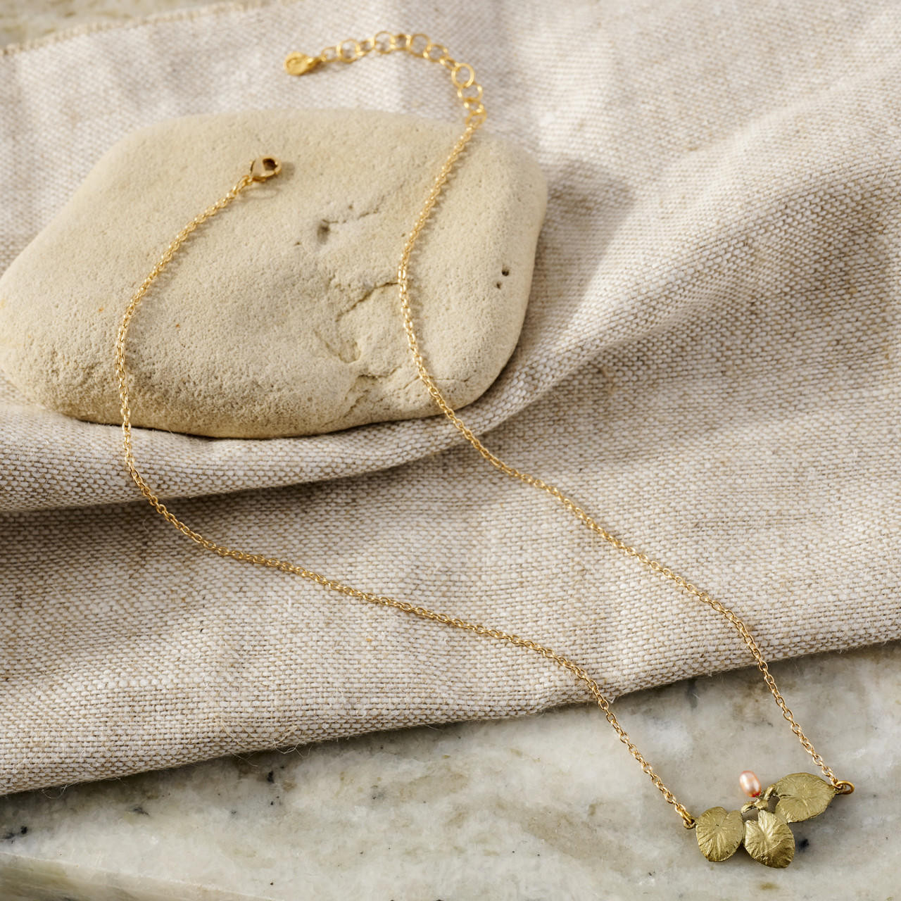 Dainty Water Lily Necklace