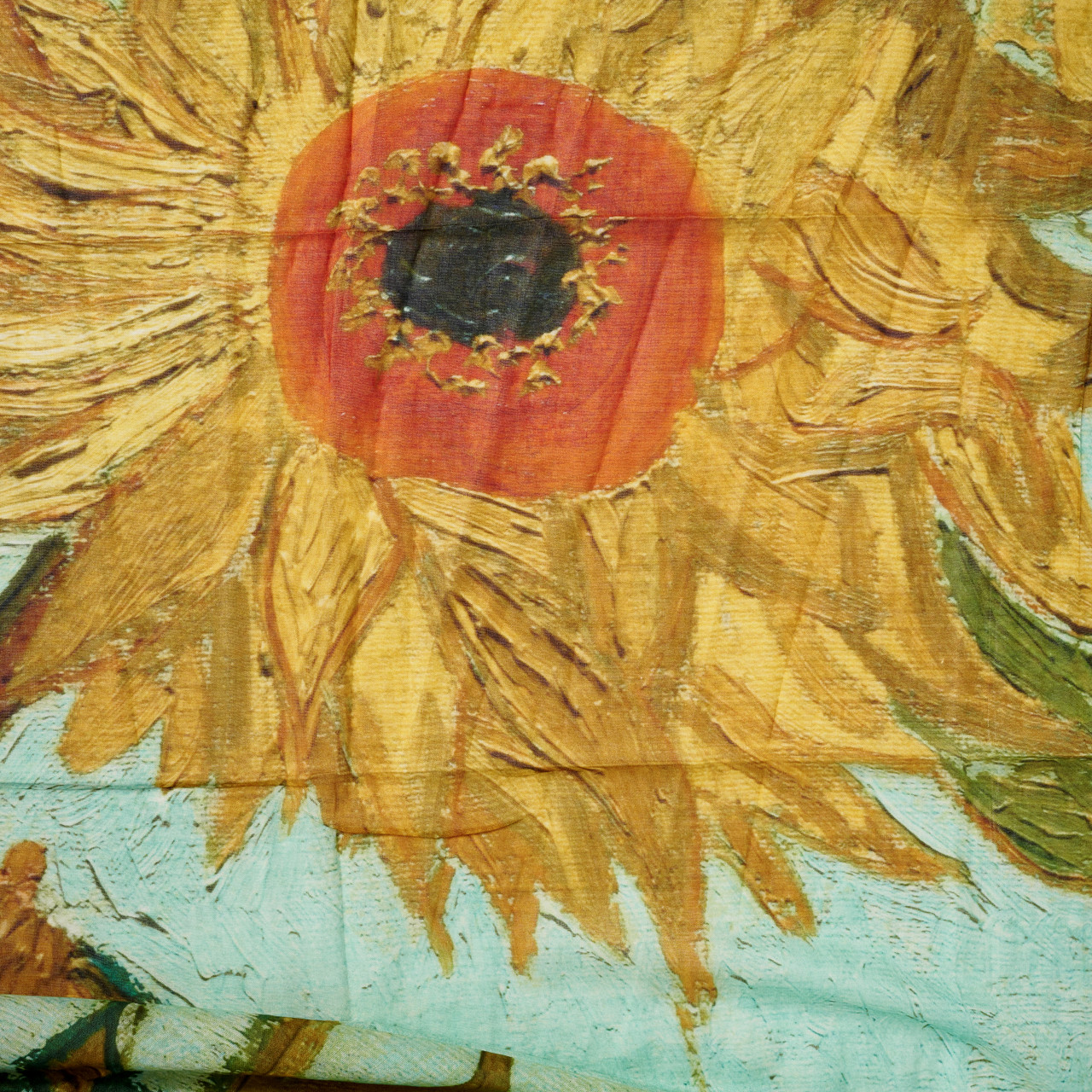 Van Gogh: Sunflowers Scarf - Philadelphia Museum of Art Store
