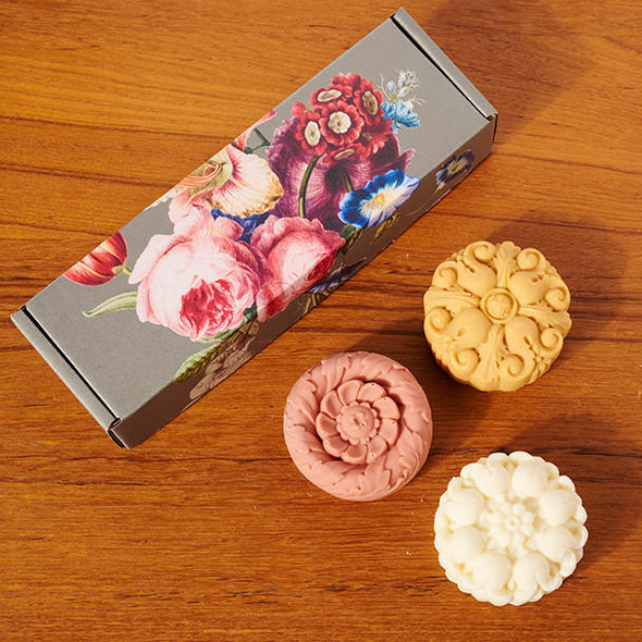 Flora Three Soap Gift Set