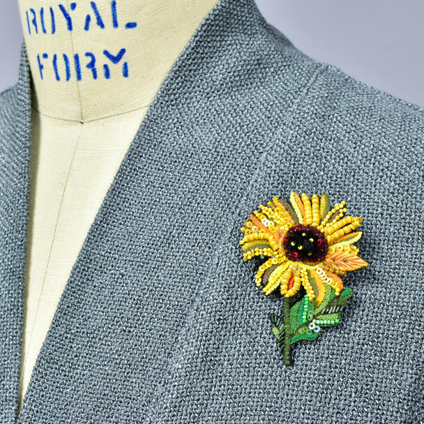 Trovelore Embroidered and Beaded Sunflower Pin