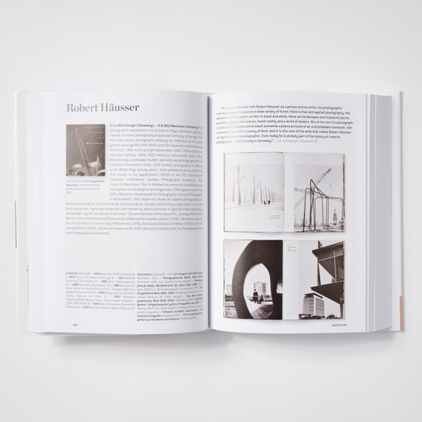 Photographers A-Z - Bibliotheca Universalis Series