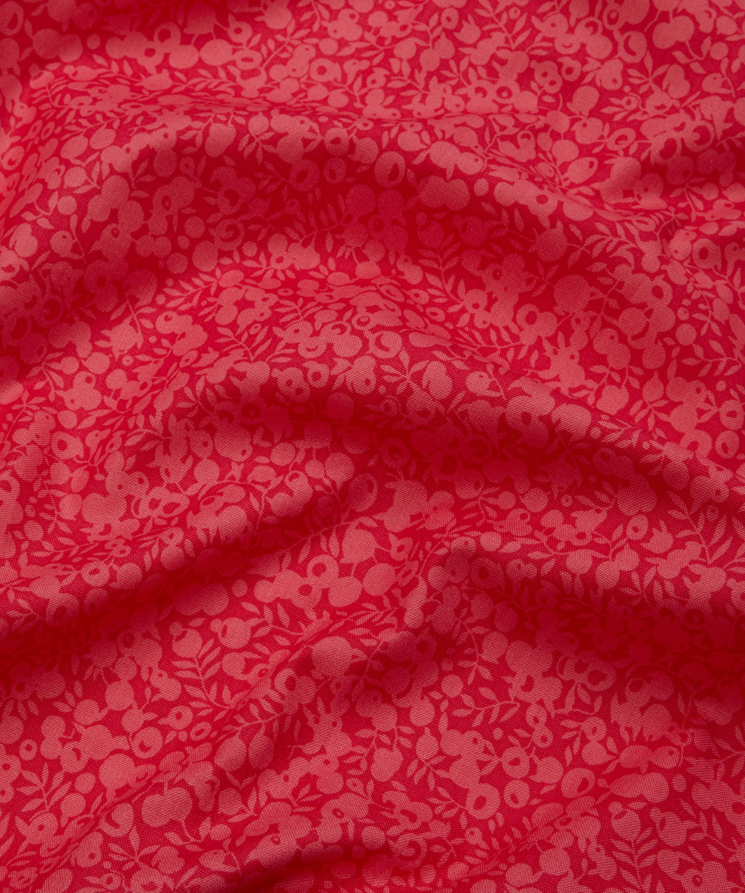 LIBERTY QUILTING, WILTSHIRE SHADOW in Raspberry ELEGANTE VIRGULE CANADA