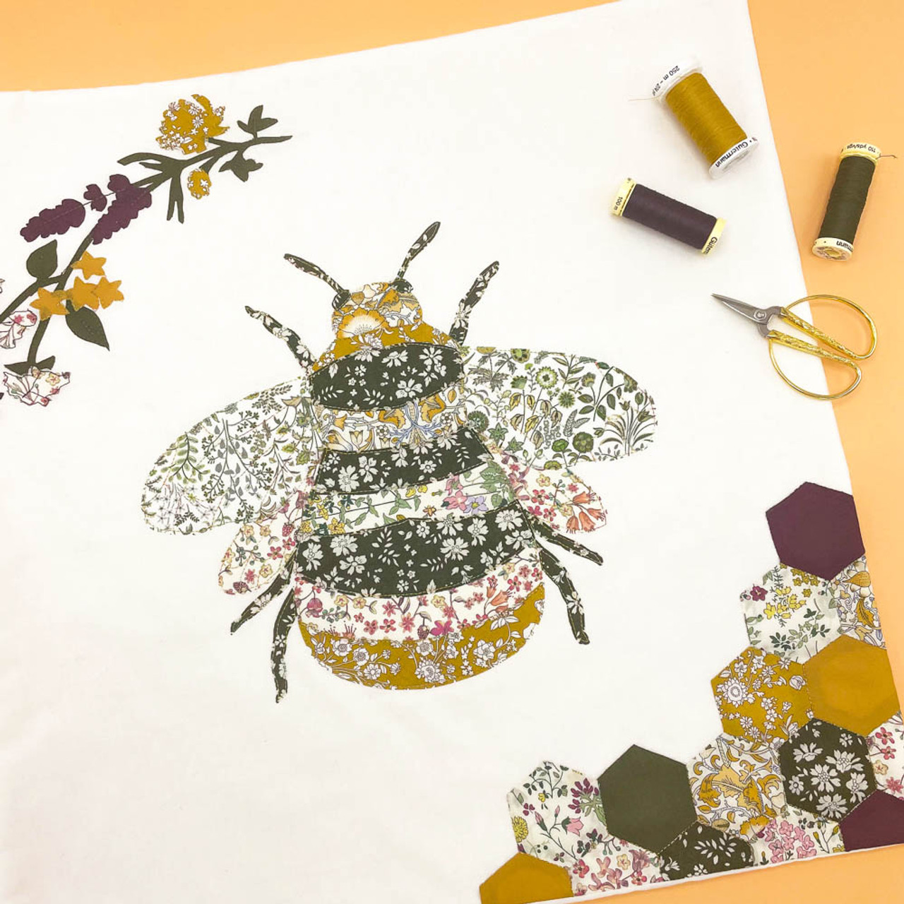 LIBERTY FABRICS, Alice Caroline Exclusive - Honey House Cushion Kit