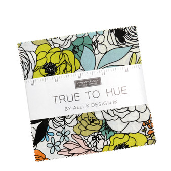 MODA Alli K Design, TRUE TO HUE, Charm Pack 42 pcs 5" x 5" (12,5 x 12,5 cm) (ENTIRE COLLECTION) - Elegante Virgule Canada