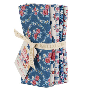 TILDA VILLAGE LIFE, Fat Quarter Bundle of 5 Fabrics in Blue