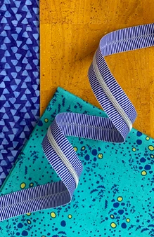 SASSAFRAS LANE DESIGNS, Blue Stripe Zipper Tape with Nickel teeth - Sold by the yard (91 cm) - ELEGANTE VIRGULE CANADA