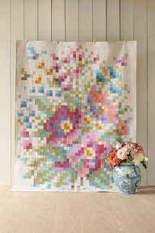 TILDA Flower Branch Embroidery, Quilt Kit 63½" x 73½" (161 x 187cm) - ELEGANTE VIRGULE CANADA