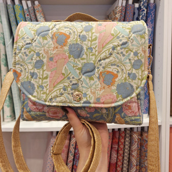 Rambler Bag Kit in TILDA Songbird Blue- Elegante Virgule Canada