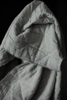 MERCHANT AND MILLS, Quilted Jacquard Cotton in SHADOW Grey - Elegante Virgule Canada