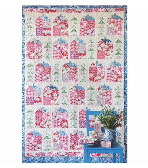TILDA COTTAGE Quilt Kit 52" x 77" (132 x 195 cm) - Elegante Virgule Canada, Canadian Fabric Quilt Shop, Quilting Cotton. TILDA Canada, TILDA USA