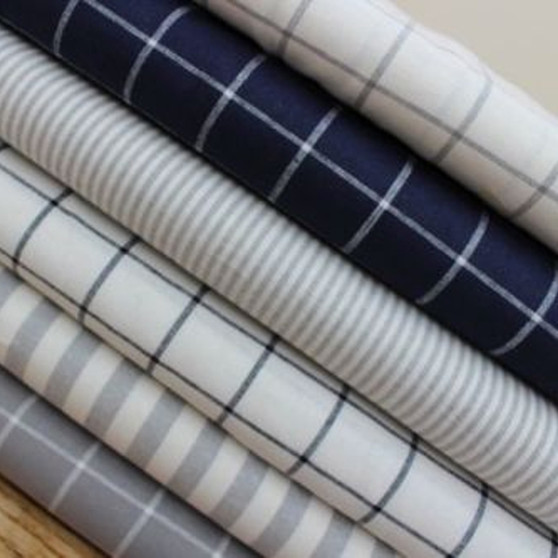 ROBERT KAUFMAN  Essex, Bundle of 6 fabrics - 55% LINEN, 45% COTTON 55% LINEN, 45% COTTON - by the half-meter - ROBERT KAUFMAN  Essex GRID INDIGO - 55% LINEN, 45% COTTON - by the half-meter