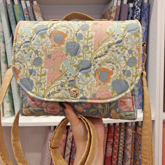 Rambler Bag Kit in TILDA Songbird Blue- Elegante Virgule Canada