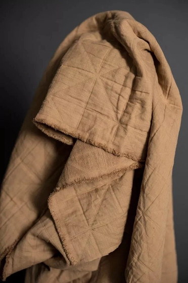 MERCHANT AND MILLS, Quilted Jacquard Cotton in POLLEN Light Brown - Elegante Virgule Canada