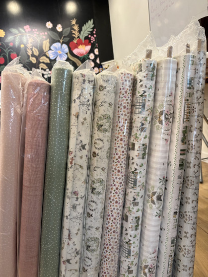 ACUFACTUM Fabrics, Beloved Home, assortiment de 10 tissus FQ - ELEGANTE VIRGULE CANADA, Acufactum Fabrics