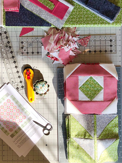 SWEETBRIAR Quilt Paper Pattern