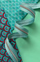 SASSAFRAS LANE DESIGNS, Fermeture éclair à rayures turquoise avec dents en nickel - Vendue à l' verge (91 cm) - ELEGANTE VIRGULE CANADA