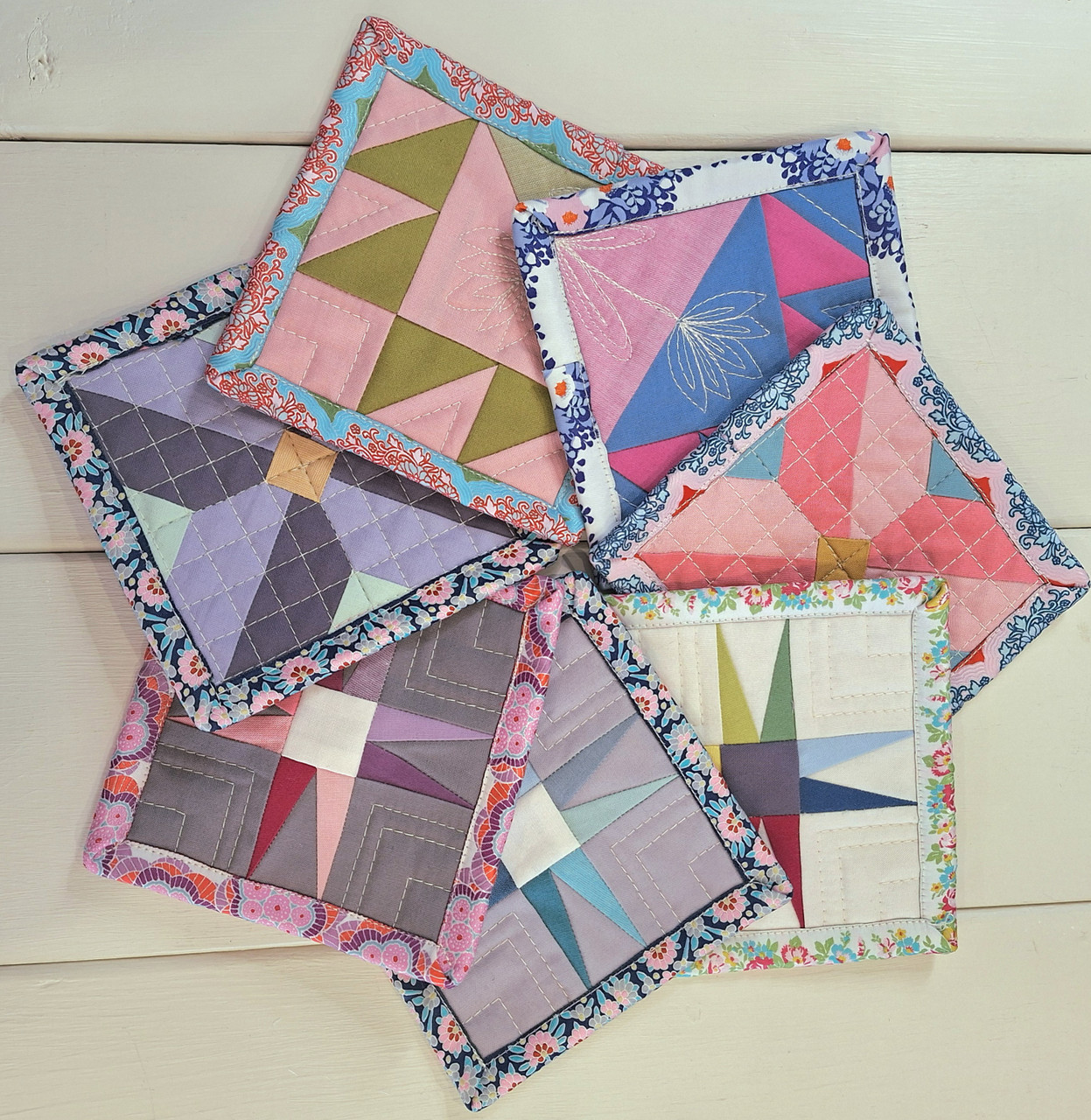TILDA EPP Coaster Kit, Star Multi in EPP