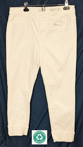  Upcycled - Cropped Jeans Size 8 T 