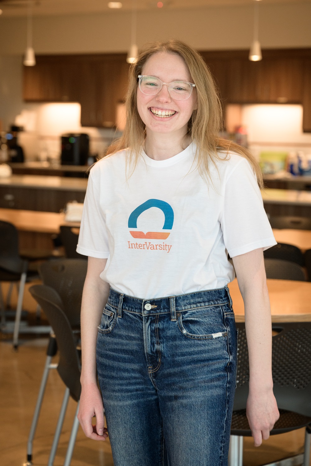 District Perfect Tri-Tee White (Print-on-demand)