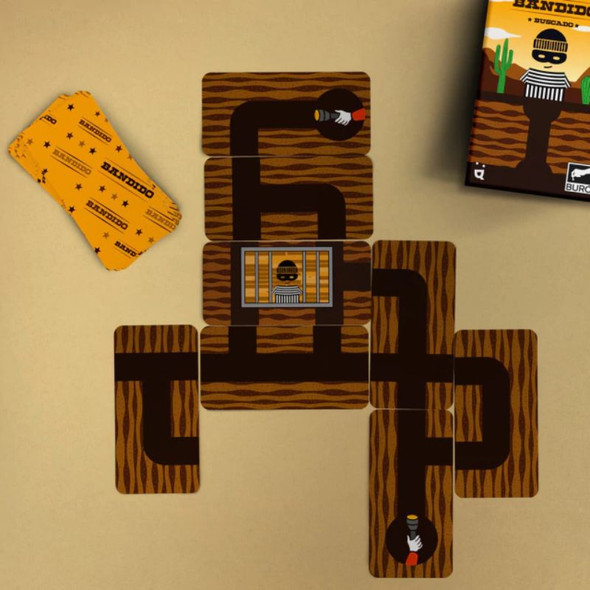 Buro Bandido Strategy Card Game for Kids and Families (Spanish Edition)