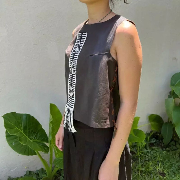 Barranca Handmade Leather Vest with Loom Detail Dark Brown One Size by Espacio Alazán