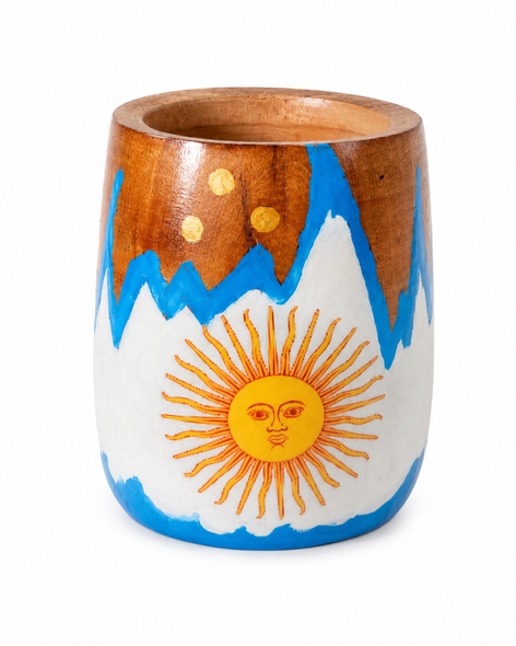 Lacquered Wooden Mate Gourd with Sun of May and Mountain Design