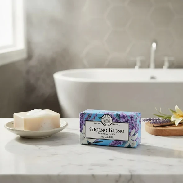 Giorno Bagno Lavender & Vanilla Bar Soap, 100% Plant-Based, 180 g / 6.35 oz Each (box of 12)