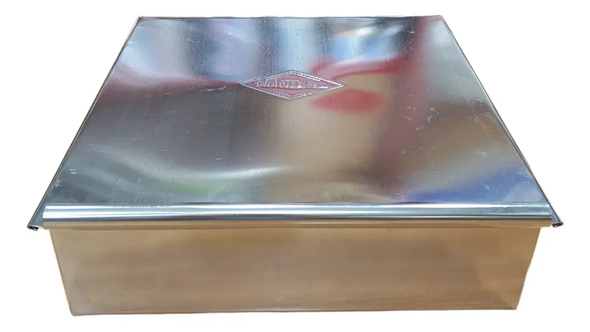 Square Sandwich Bread Baking Mold with Lid, Tinplate Pan de Miga Loaf Pan, 33 x 33 x 9 cm / 12.99 x 12.99 x 3.54 in