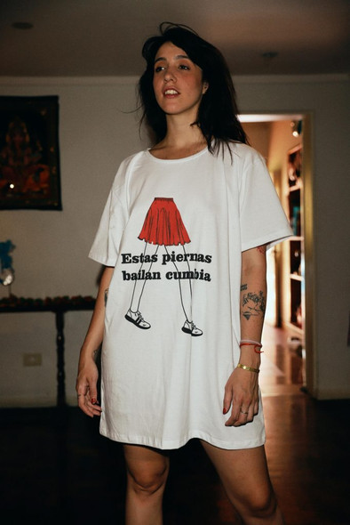 Bylaconejachina "Estas Piernas Bailan Cumbia" (Various Sizes Available)