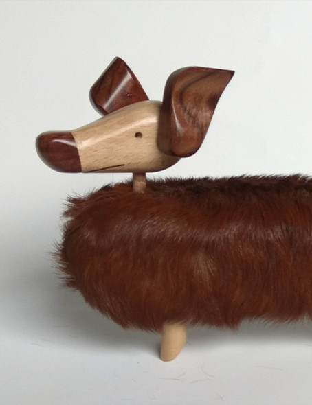 Perro Salchicha Dachshund Wiener Dog Handmade Wood & Leather Dog Doll Decorative Animal Doll Toy by Taller Clavelli, 14 cm x 25 cm x 8 cm / 5.5" x 9.8" x 3.1"