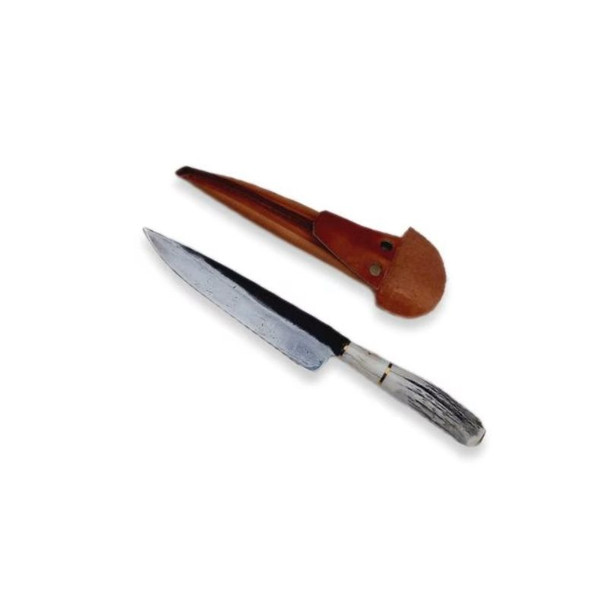 Horn Handle Gaucho Knife with Leather Sheath