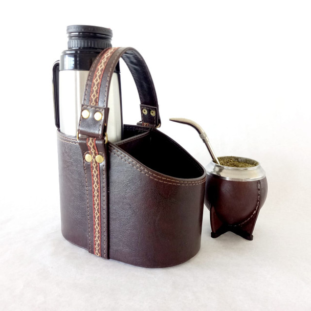 Matera Simil Cuero Con Guarda Synthetic Leather Mate Basket with Decorative Fringe Detail - Bag for Mate Vessel & Thermo (No Mate or Thermo Included)