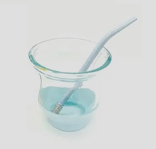 Mate de Vidrio con Bombilla Glass Mate Vessel with Bombilla Straw Included