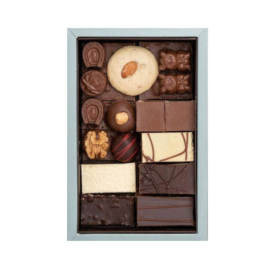 Rapanuí  Chocolates Surtidos Assorted Milk & White Chocolates, 500 g / 1.1 lb