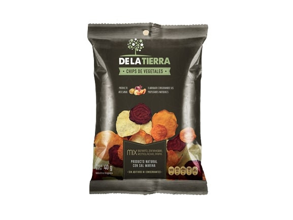 De La Tierra Vegetable Chips Mix Sweet Potato Carrot Beet Potato Producto Natural con Sal Marina from Uruguay, 40 g / 1.41 oz (pack of 3)