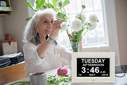 7" Clock and Calendar